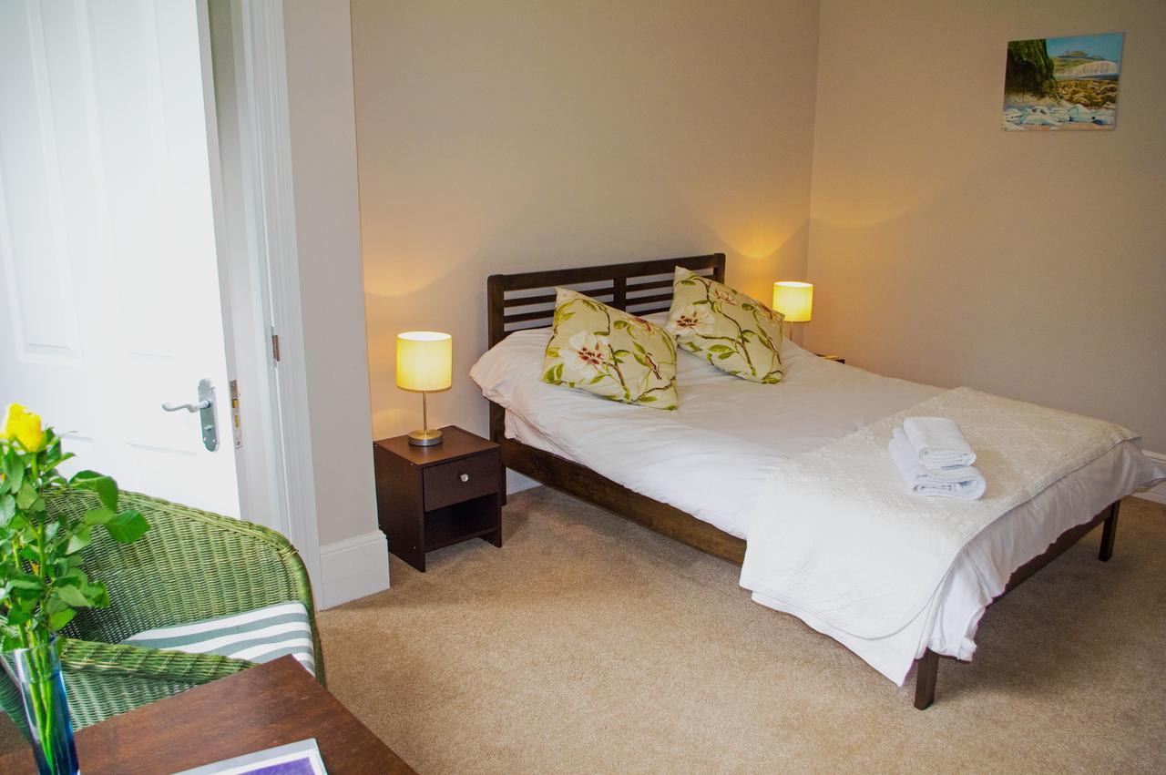 Bed and Breakfast Claridge House Lingfield Zewnętrze zdjęcie